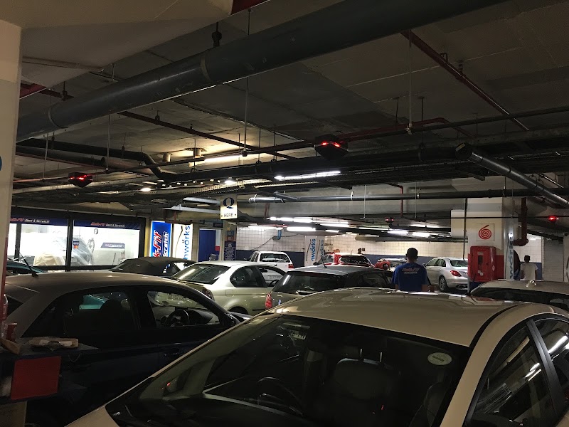 Washworks Carwash - Photo 2